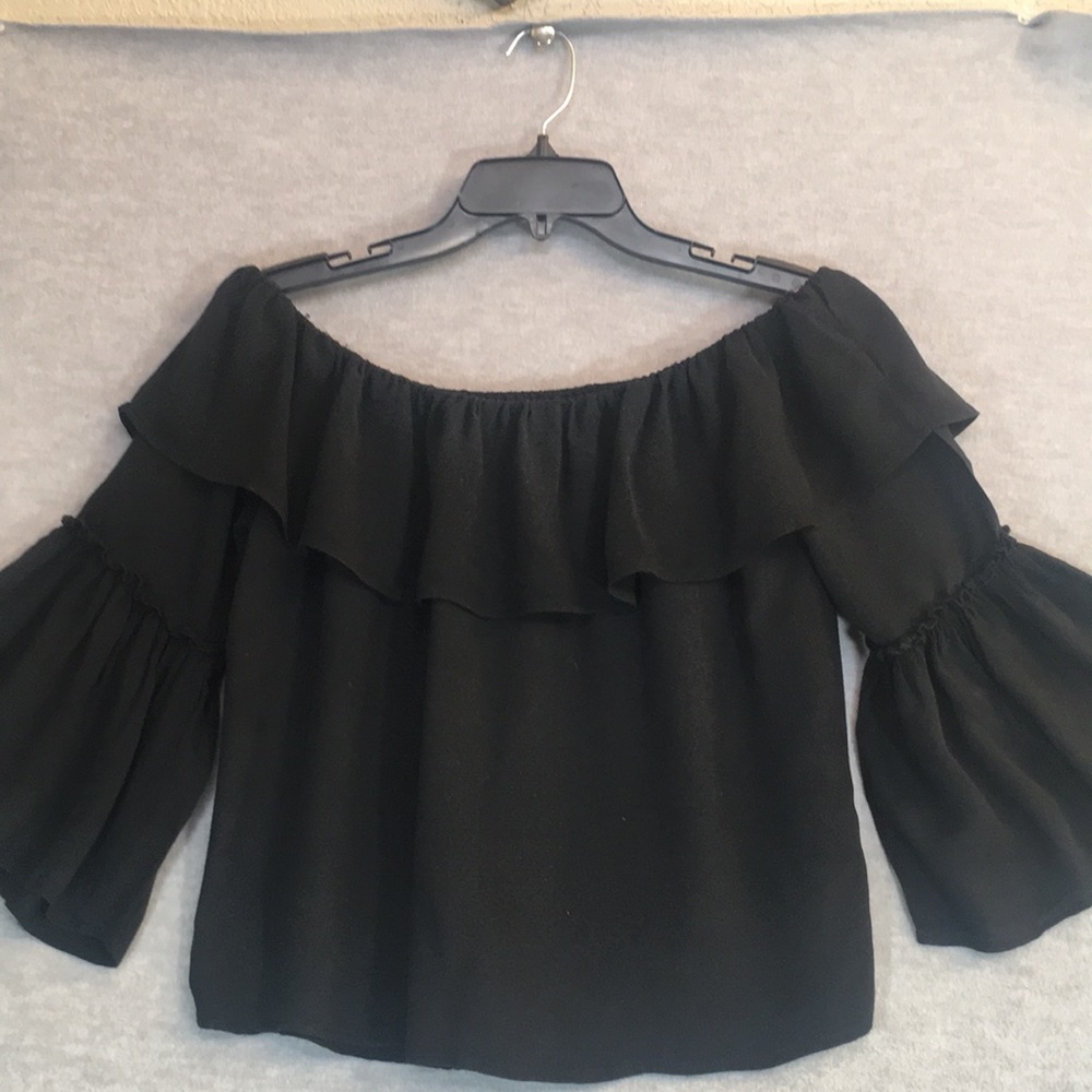 FLYING TOMATO Boho Bohemian Peasant Festival Minimalist Embroidered Gauzy Top - Picture 2 of 14